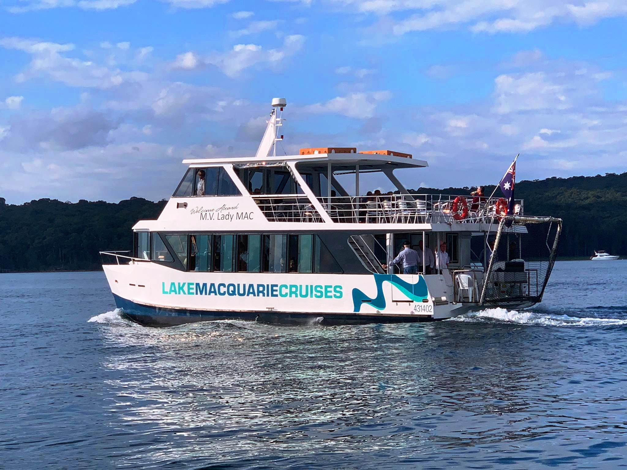lake macquarie cruises tours